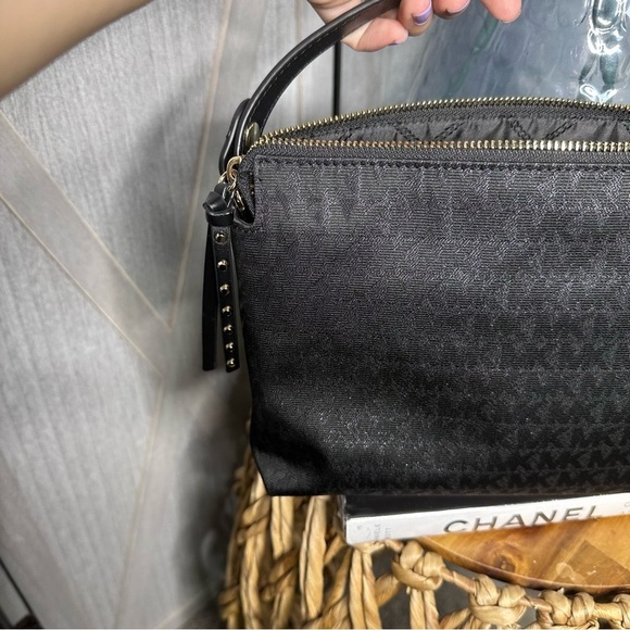 Mk shailene black gold studded pull zip nwt - Picture 13 of 15